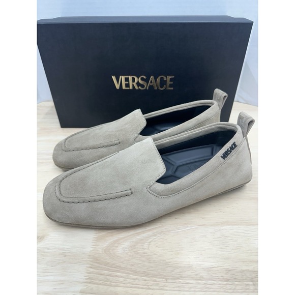 Versace Size 42 Villa Suede Driving Greca Shoes Loafers Beige - NEW